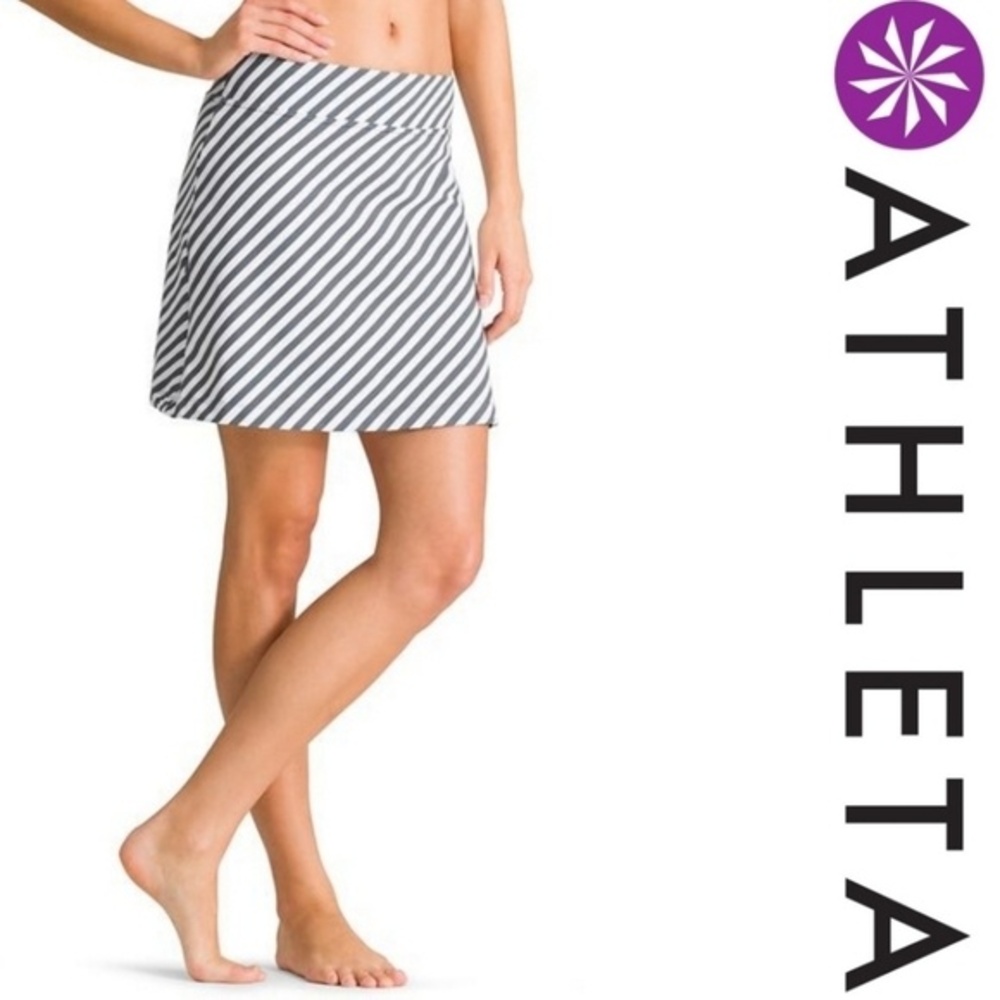 Athleta Gray Striped Tennis Skort